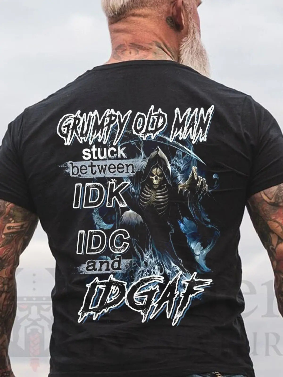 Men's Grumpy Old Man Stuck Between IDK, IDC and IDGAF T-Shirt - Wamarzon