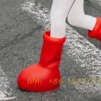 Astro Boy Big Red Boots - Wamarzon