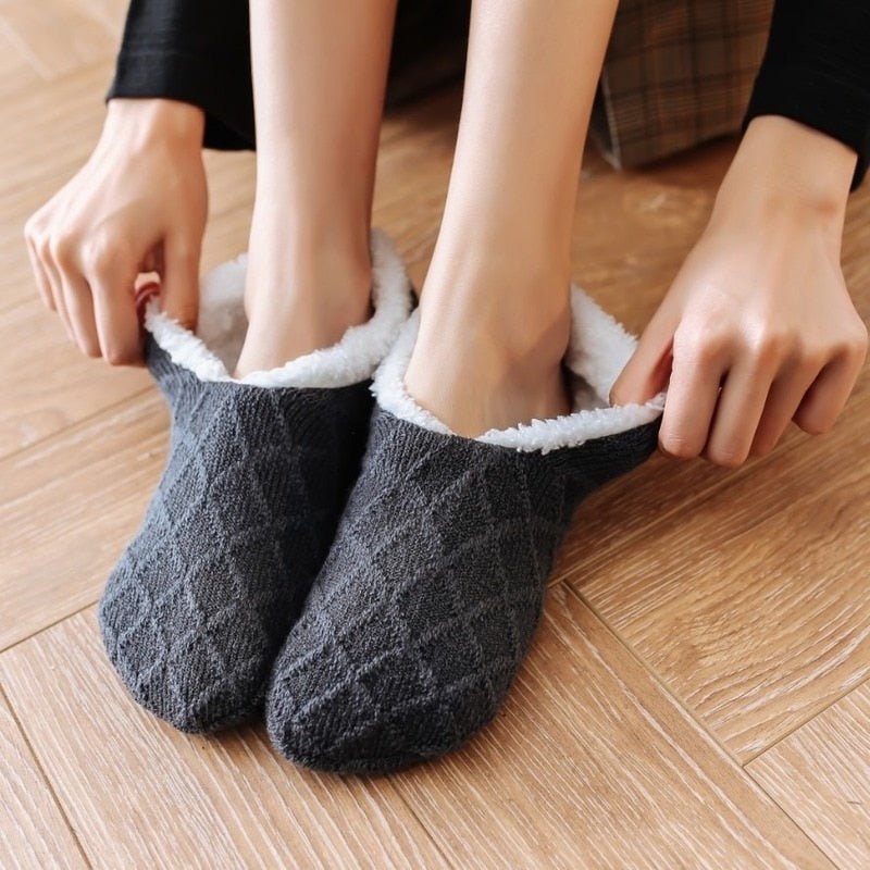 Home Winter Woolen Socks - Wamarzon