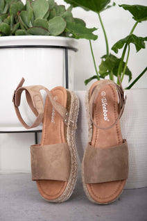 Tan Espadrille Platform Shoes - Wamarzon