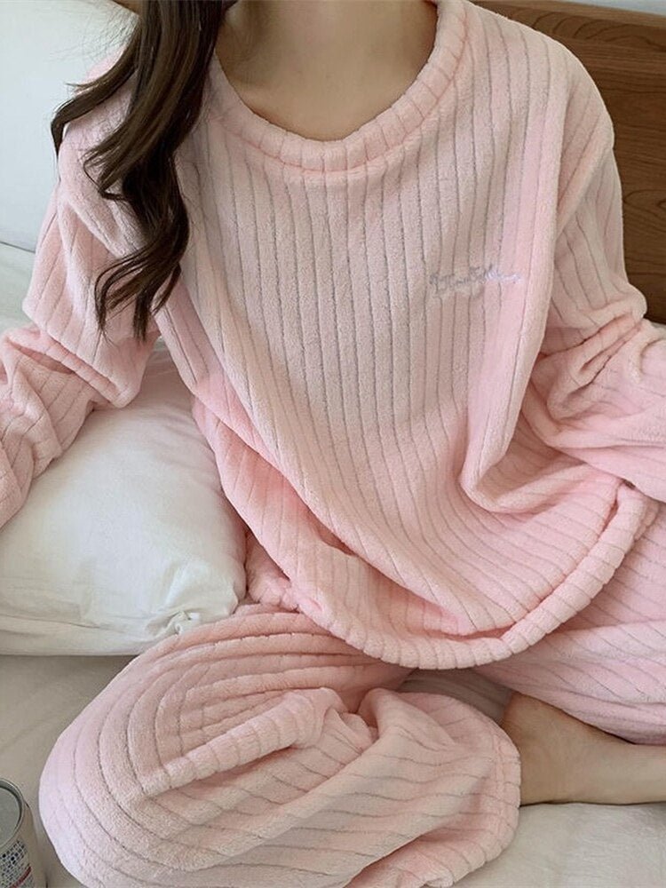 Winter Soft Velvet Pajamas Set - Wamarzon