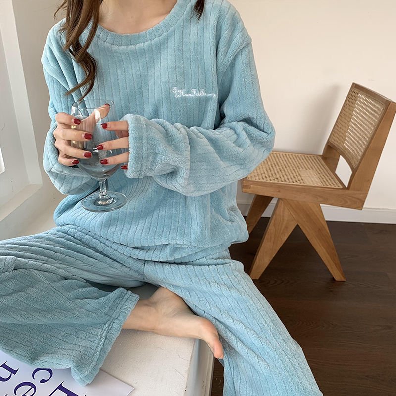 Winter Soft Velvet Pajamas Set - Wamarzon